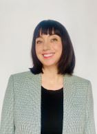 Elizabeth Hanley Portrait